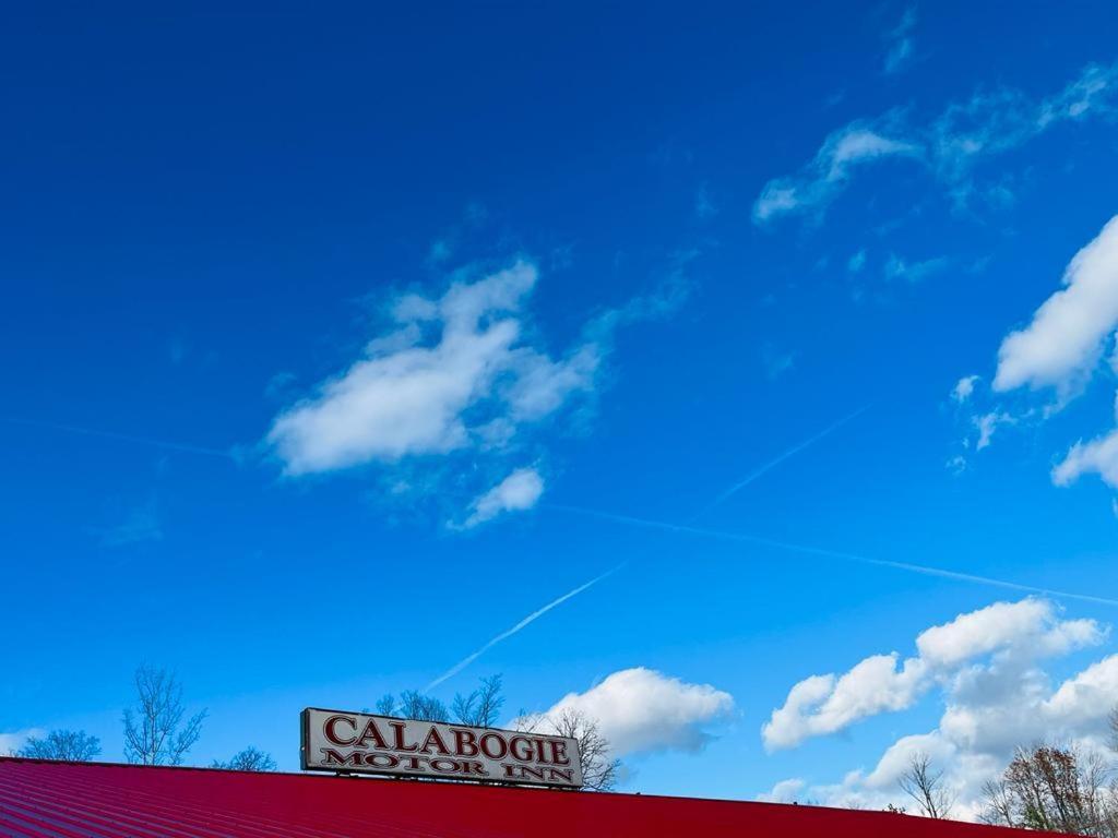 Calabogie Motor Inn ภายนอก รูปภาพ